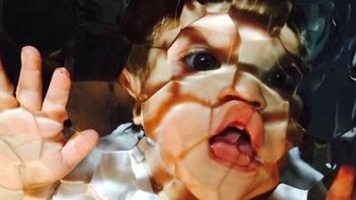 أطرف مصائب الأطفال في غفلة الآباء (صور)