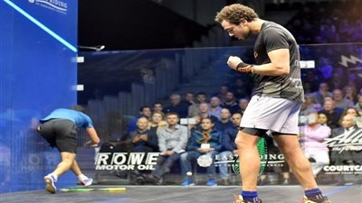 منتخب الإسكواش يتأهل لنصف نهائي بطولة العالم بفرنسا