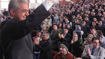 التيار الشعبي يطرح رؤيته لتجديد الاندماج الوطنى.. صباحى: الوحدة بين أبناء الوطن شرط لاستكمال الثورة العظيمة.. مرقص: المساواة تحقق اندماج الأقباط.. فهمى: الطائفية سببها ضعف الكنيسة وصعود السلفيين