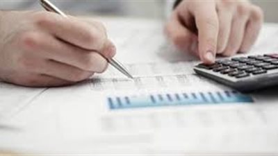 ضبط صاحب شركة تلاعب في محررات رسمية للتهرب من الضرائب بمطار القاهرة