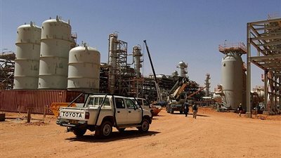 أبوجا ترحب بالتعاون مع طوكيو لتنفيذ مشروعات تنموية في نيجيريا