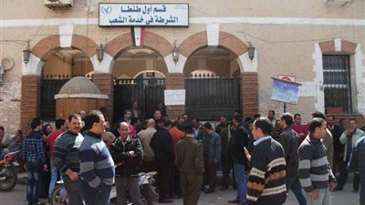 الحبس 4 أيام على ذمة التحقيقات لأمين شرطة في قضية رشوة بالغربية