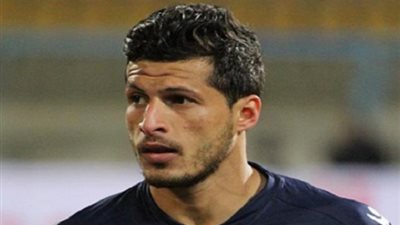 طارق حامد يؤازر لاعبي الزمالك أمام الاتحاد