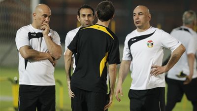 تعادل سلبي بين أردن 