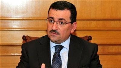 أسامة هيكل: إسرائيل عدو عاقل.. و«حماس» تحارب مصر