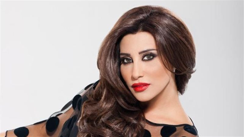 الفنانة اللبنانية