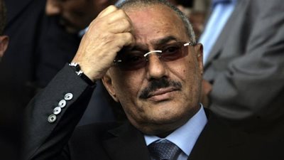 السعودية عن اشتباكات صالح والحوثيين: صنعاء تنتفض ضد مليشيا إيران