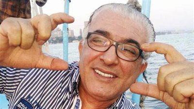 معتز المنصوري يعود لفرنسا بعد دعم الخطيب بانتخابات الأهلي