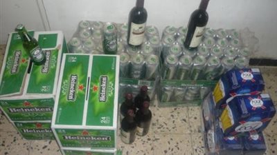 ضبط 236 زجاجة مواد كحولية بـ