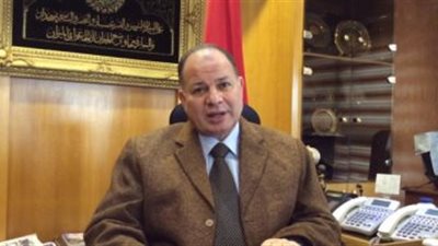 محافظ الفيوم يفتتح معرض السلع الغذائية المخفضة