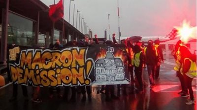 إغلاق مطار نانت بفرنسا بعد اقتحامه من قبل المتظاهرين