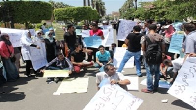غدًا.. طلاب الثانوية العامة يتظاهرون أمام 