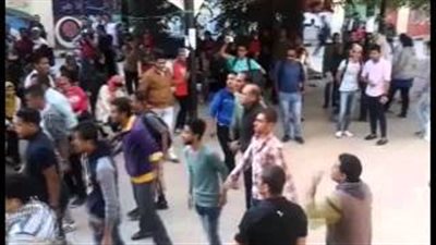 بالفيديو.. «وصلة رقص» لطلاب حقوق الإسكندرية على أنغام «كاظم الساهر»