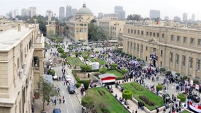 «تجارة القاهرة» تعلن جدول امتحانات الفصل الدراسي الأول