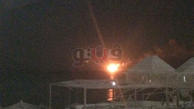 حريق في مركب سياحي بالغردقة (صور)