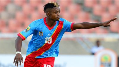 الأهلي يرسل دعوة رسمية لنجم «فيتا كلوب» تمهيدا للتعاقد معه