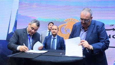 وزير الصناعة: مفاوضات مع شركات سيارات لضخ استثمارات بالسوق المصري