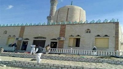 فريق للدعم النفسى من الهلال الأحمر لأهالي قرية الروضة