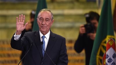 رئيس البرتغال يحث مواطنيه على تلقي تطعيم الإنفلونزا