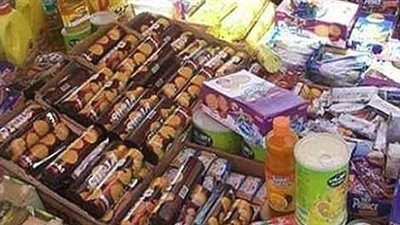 ضبط 442 عبوة غذائية فاسدة بالغردقة