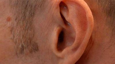 بالتثاؤب تخلصي من ضغط الأذن المستمر