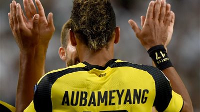 أوباميانج يقترب من مزاملة محمد صلاح في ليفربول