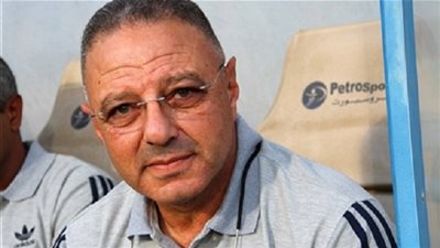 طلعت يوسف يفاضل بين تدريب الاتحاد السكندري وسموحة