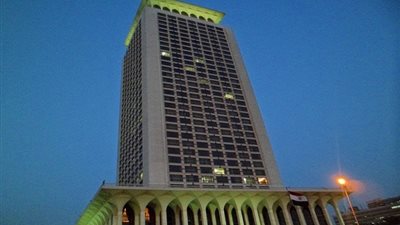 الخارجية تطالب العمالة المصرية بالسعودية بنسخة من عقد العمل