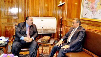 بالصور.. رئيس هيئة البريد: تطوير 412 مكتبا على مستوى الجمهورية