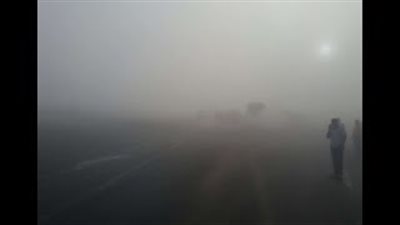 المرور تغلق طريق «القطامية - العين السخنة» بسبب الشبورة المائية (فيديو)