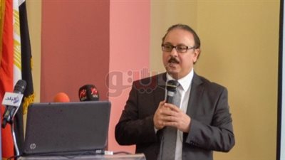 وزير الاتصالات: تصنيع أول تليفون محمول بمكونات محلية بنسبة 45 %