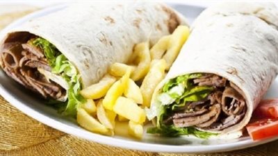 «أكلات محظورة بأمر القانون».. تشريع أوروبي لمنع «الشاورمة التركية» بسبب «الفوسفات»..«أستراليا» تحظر تناول «سلمون المزارع» لتعديله وراثيا.. وفرنسا تطار