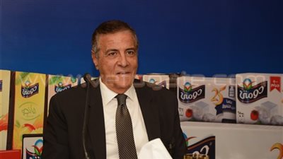 تجار وصناع: لم نتلق دعوات لخفض الأسعار من أي جهة.. الدماطي: لسنا بحاجة للتنسيق و10% نسبة التخفيض في أسعار تسليم منتجات الألبان للتجار.. صقر: تحديد أسعار مخفضة للسلع غير دستوري.. السوق عرض وطلب