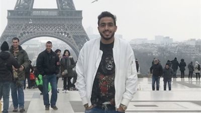 سر تواجد محمود كهربا في باريس