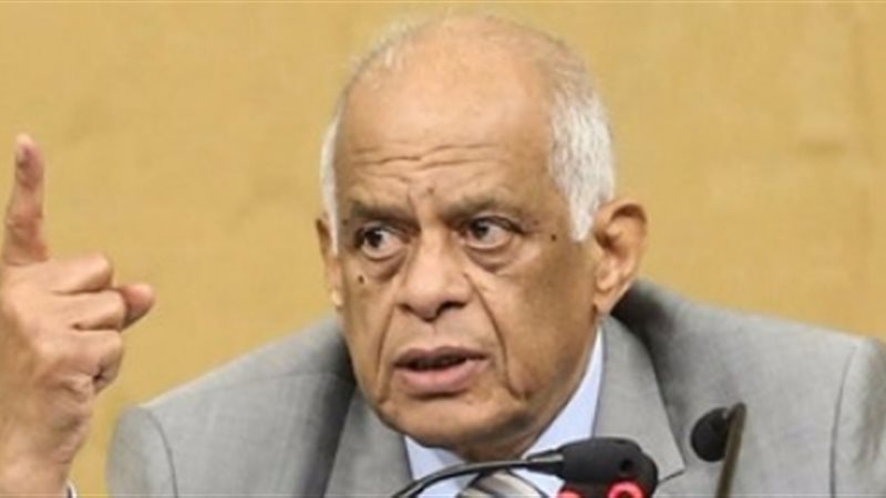 الدكتور على عبد العال،