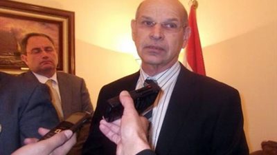 سفير إسرائيل لدى مصر يغادر لبلاده