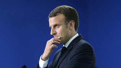 ماكرون يؤجل زيارة إلى صربيا بسبب احتجاجات فرنسا