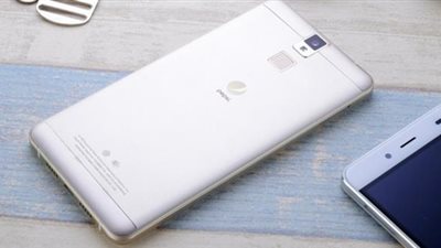 رسميًا.. شركة صينية تطلق أول هاتف ذكي يحمل علامة «بيبسي»