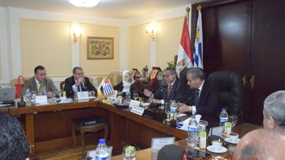 وزير التموين يبحث التعاون الاقتصادي مع وفد من أوروجواي