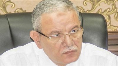 محافظ المنيا يبحث عددًا من طلبات تقنين الأراضي