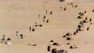 العثور على 44 دانة مدفع من مخلفات الحروب بمطروح