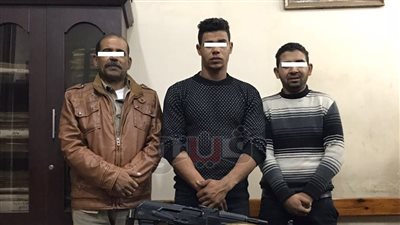 القبض على تشكيل عصابي تخصص في السرقة بالإكراه بالسلام