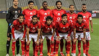 استبعاد 10 لاعبين من قائمة الأهلي لمواجهة الجونة