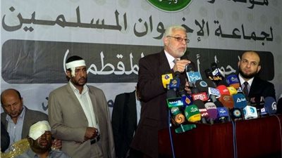 3 دعاوى تطالب بإسقاط الجنسية عن محمود حسين وإيهاب شيحة