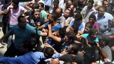 إصابة شخصين في مشاجرة بين عائلتين بإحدى قرى البحيرة