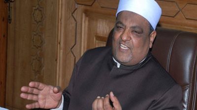 شومان في خطبة الجمعة: الأزهر يدين الحوادث الإرهابية في أي مكان بالعالم قبل معرفة أسبابها.. المعالجة الخاطئة للإرهاب أظهرت جماعات أكثر تطرفًا.. وعلى العرب الوقوف بجانب مصر للتصدي للمؤامرة التي تستهدفهم