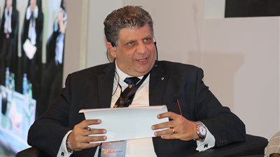 رامي جاد يدير جلسة المرور وسوق السيارات والتراخيص بالقمة السنوية (صور)