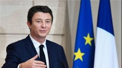 الحكومة الفرنسية تكشف عن إجراءات جديدة في ملف الضرائب