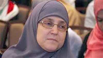 الرئاسة تنفي إقامة قرينة الرئيس بقصر الأندلس