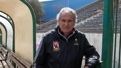 أيمن يونس: جوزيه لن يضيف جديدا للأهلي